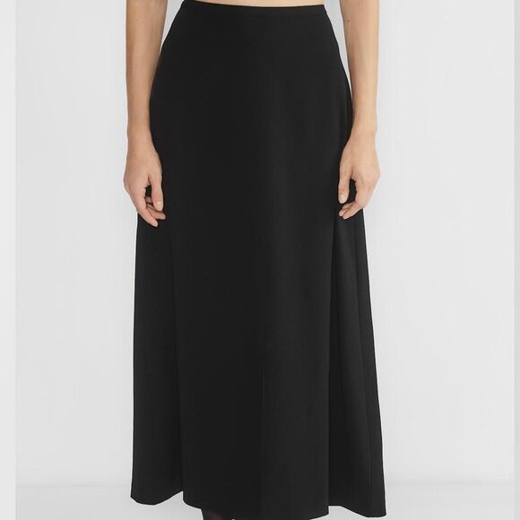 Aritzia Dresses & Skirts - Aritzia Women's Black Dress